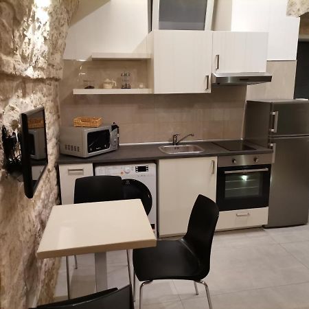 B&B Il Castello Suite Джовинаццо Экстерьер фото